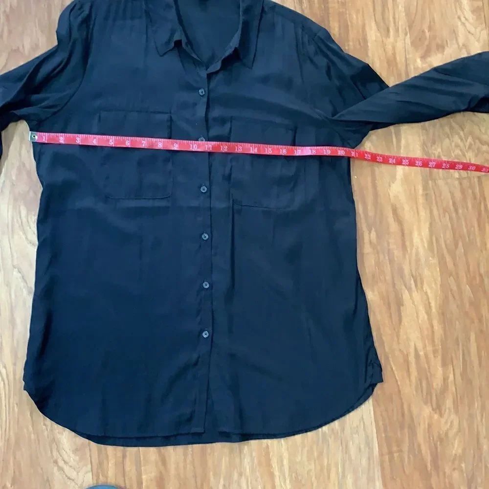 Express Button Front 2 Pocket Long Sleeve Blouse - Picture 9 of 9